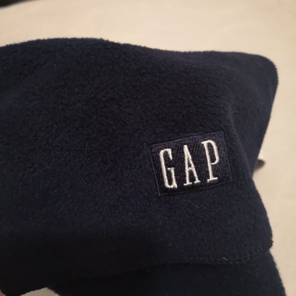 3/$20 Gap dark blue scarf - Picture 3 of 3